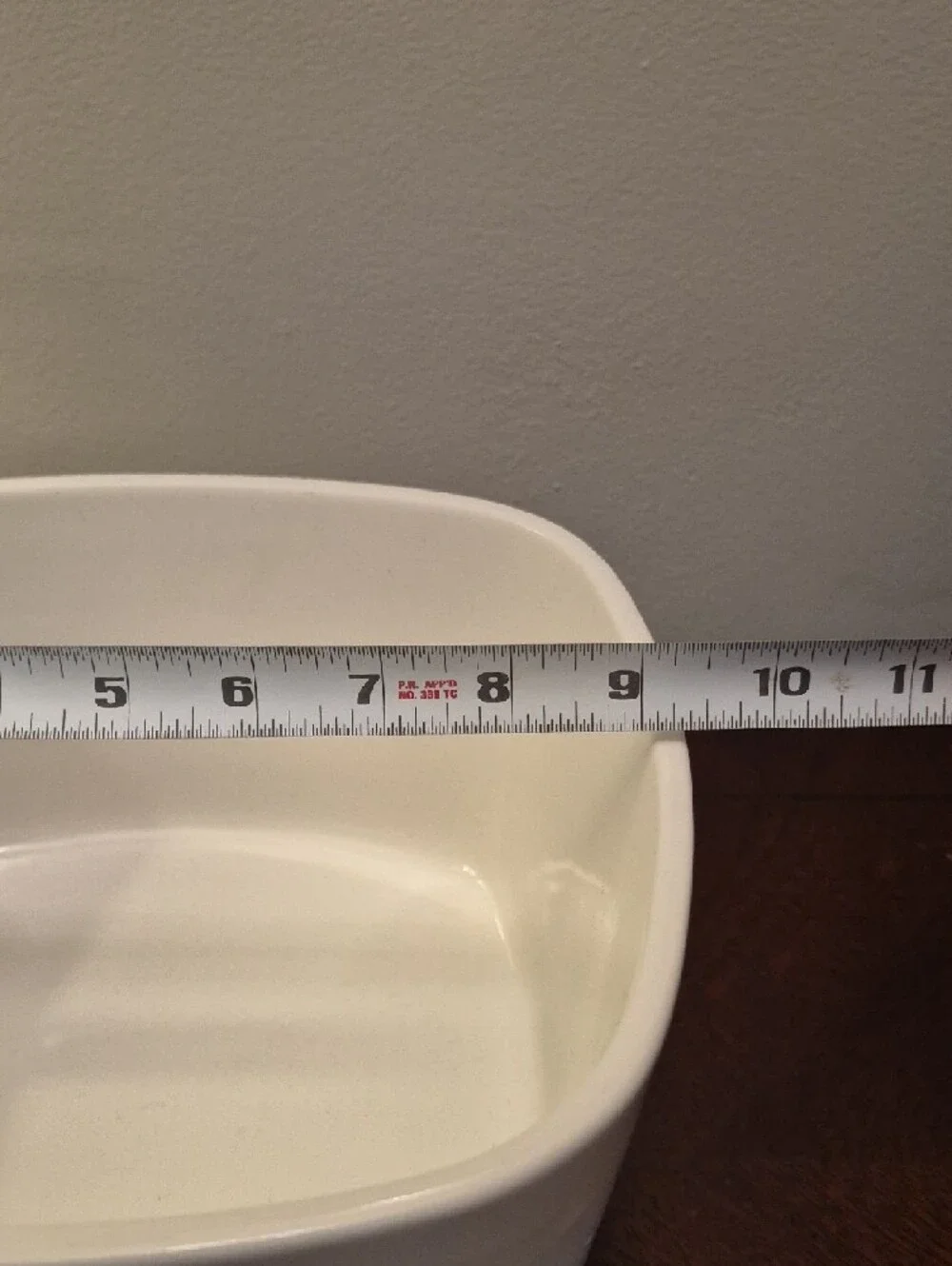 Michael Graves White Ceramic Tray with Raised Circular‎ Feet